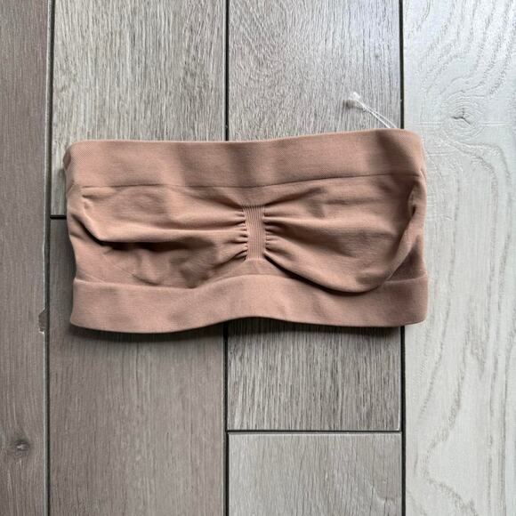 Skims strapless sculpting bra - Picture 1 of 4